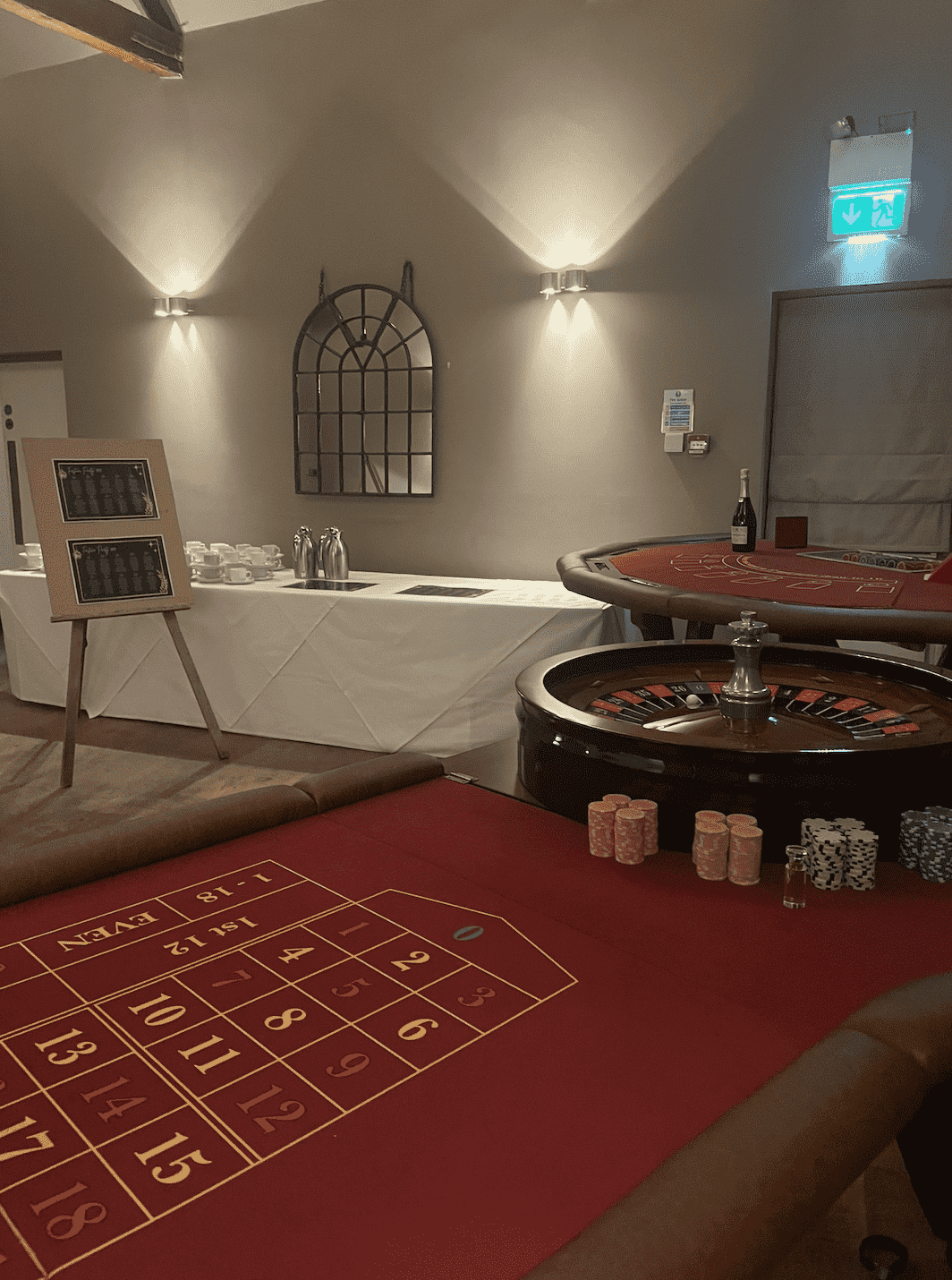 Fun Casino Hire, Party Roulette Blackjack Poker Casino Hire, Nottinghamshire, Nottingham, Derbyshire, Derby, Leicestershire, Leicester, Lincolnshire, Lincoln, Northamptonshire, Northampton, Yorkshire, Warwickshire, Birmingham, Norfolk, Cheshire, Cambridgeshire, Worcestershire, Staffordshire