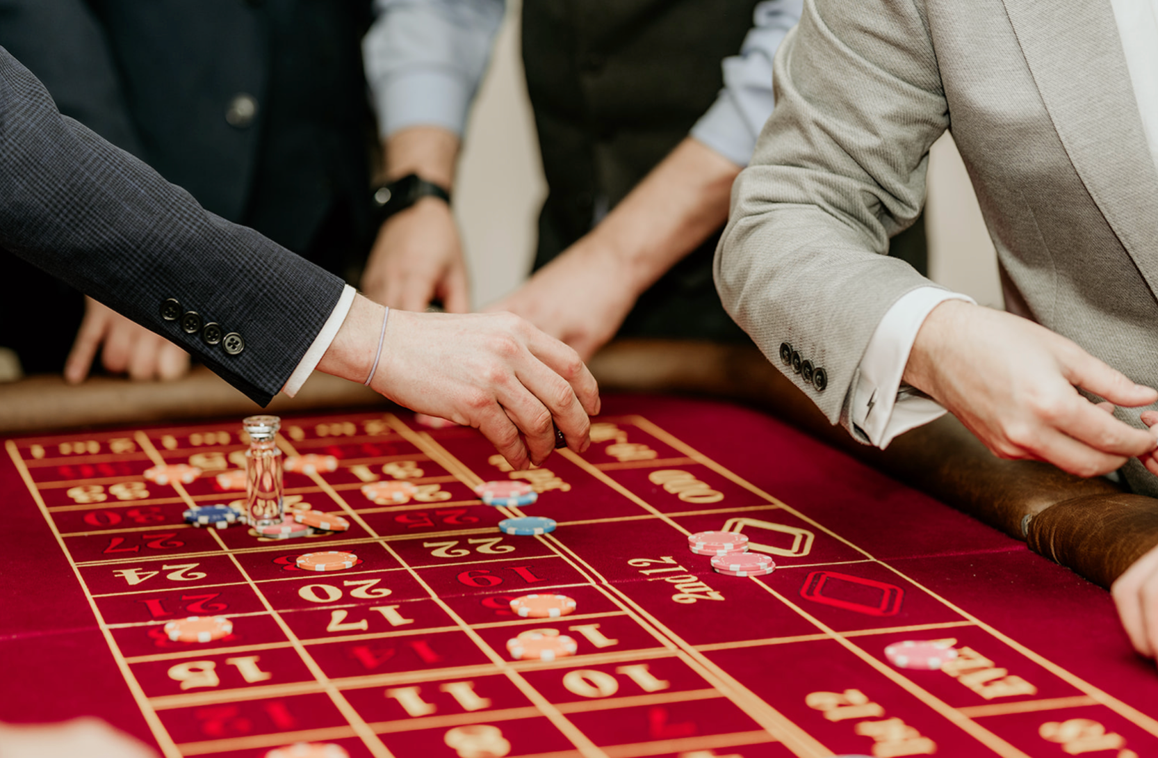 Fun Casino Near Me, Wedding, Wedding Entertainment, Christmas Party Fun Casino Hire, Party Roulette Blackjack Poker Casino Hire, London, Nottinghamshire, Nottingham, Derbyshire, Derby, Leicestershire, Leicester, Lincolnshire, Lincoln, Northamptonshire, Northampton, Yorkshire, Warwickshire, Birmingham, Norfolk, Cheshire, Cambridgeshire, Worcestershire, Staffordshire