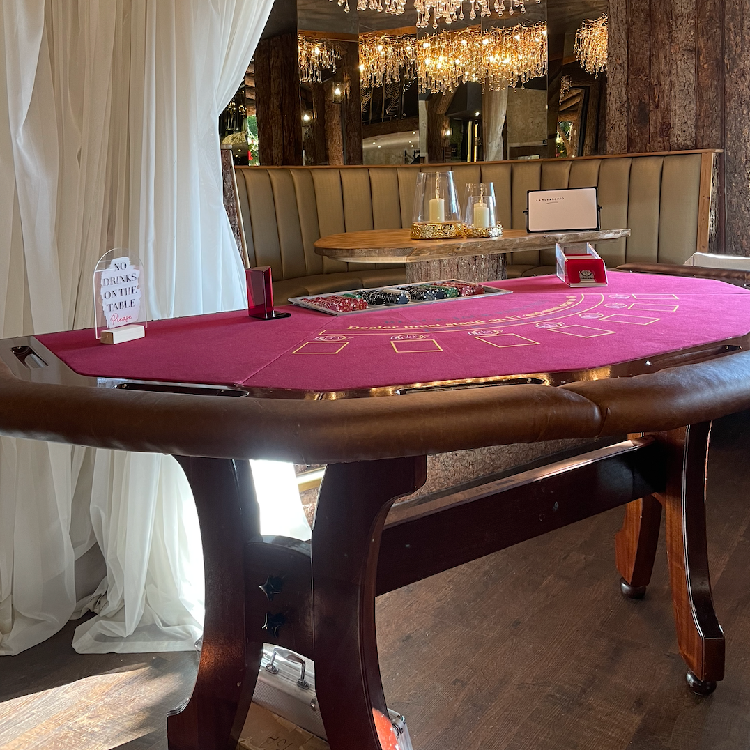 Fun Casino Near Me, Wedding, Wedding Entertainment, Christmas Party Fun Casino Hire, Party Roulette Blackjack Poker Casino Hire, London, Nottinghamshire, Nottingham, Derbyshire, Derby, Leicestershire, Leicester, Lincolnshire, Lincoln, Northamptonshire, Northampton, Yorkshire, Warwickshire, Birmingham, Norfolk, Cheshire, Cambridgeshire, Worcestershire, Staffordshire